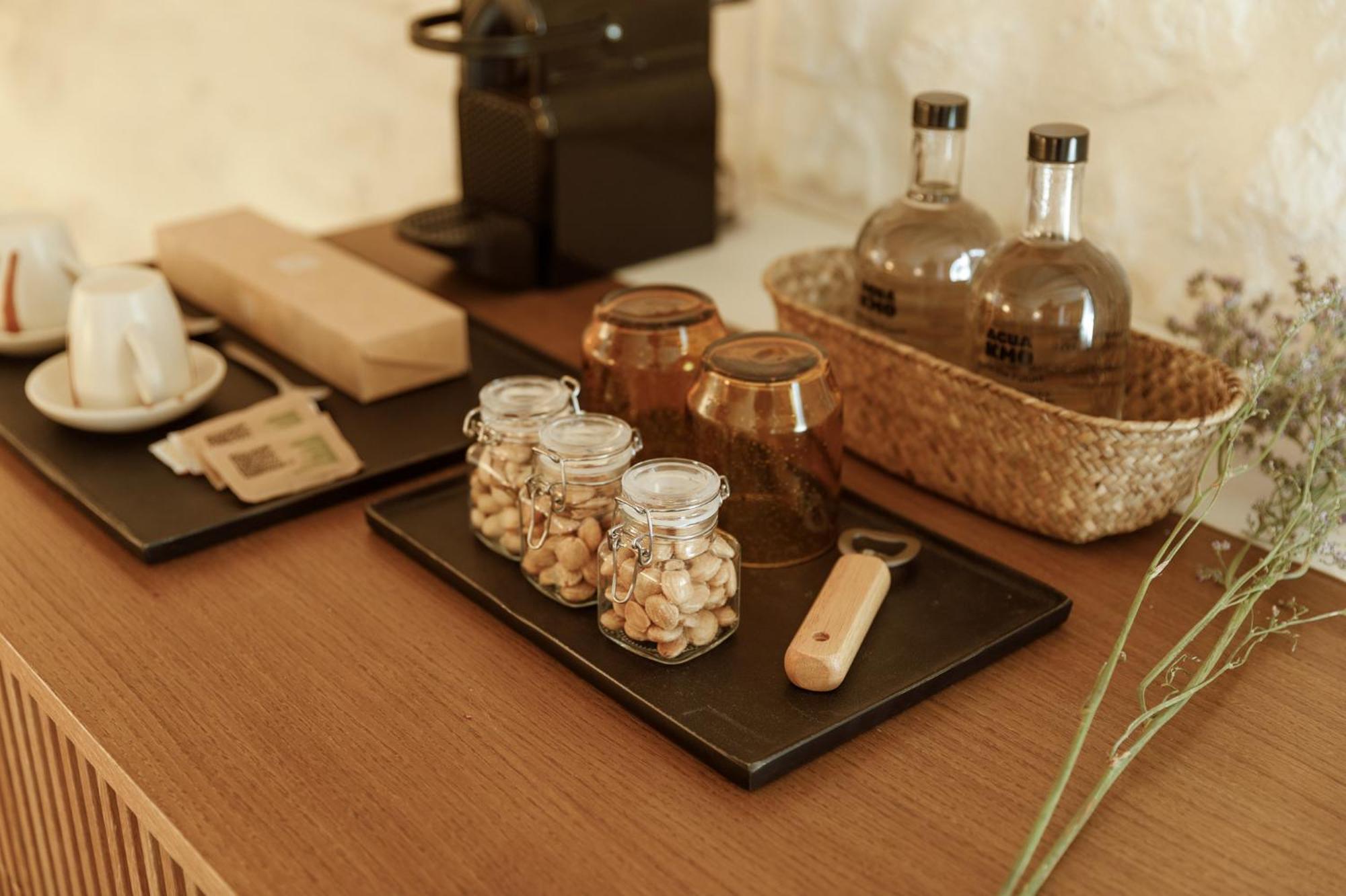 Hotel Castell De Vallgornera 佩拉达 外观 照片